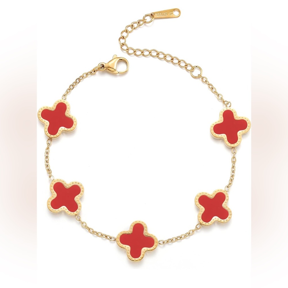 Gold clover lucky bracelet red